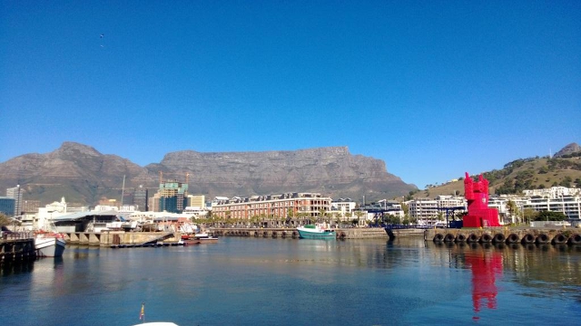 Volunteer your Communications skills in South Africa to support Economic Development