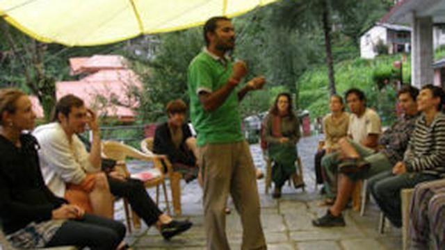 Volunteer your Business Strategy skills in India to support No Poverty
