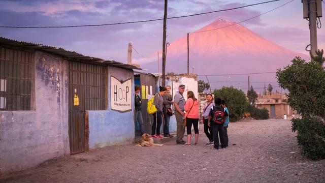 Volunteer your Teaching skills in Peru to support No Poverty