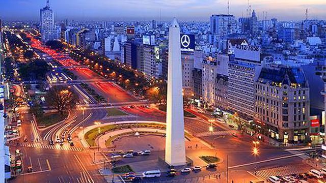 Volunteer your Business Strategy skills in Argentina to support Economic Development