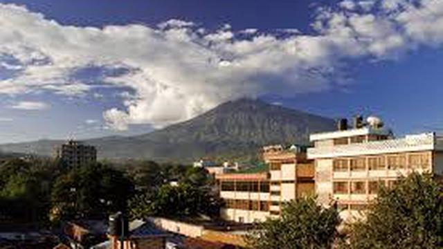 Volunteer your Teaching skills in Tanzania to support Economic Development