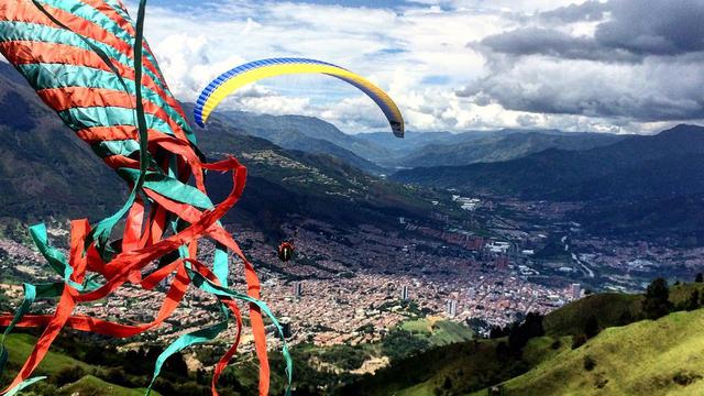 Volunteer your Business Strategy skills in Colombia to support Sustainable Cities and Communities