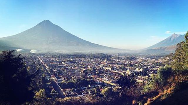 Volunteer your Brand Design skills in Guatemala to support Decent Work and Economic Growth