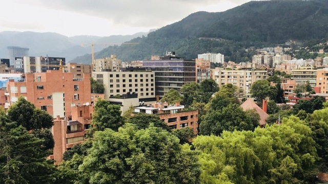 Volunteer your Business Strategy skills in Colombia to support Decent Work and Economic Growth