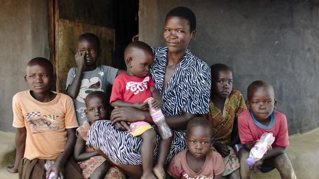 Volunteer your Business Strategy skills in Uganda to support No Poverty