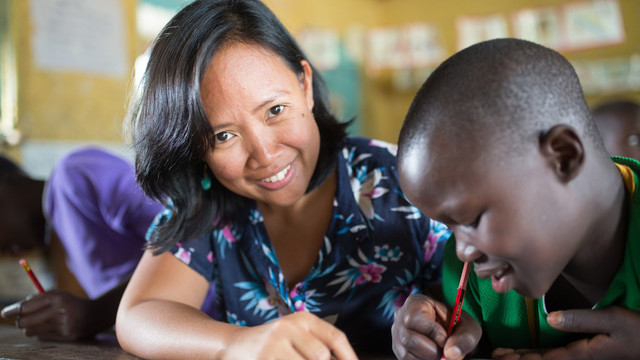 Volunteer your Business Strategy skills in Uganda to support No Poverty