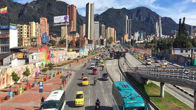 Volunteer your Business Strategy skills in Colombia to support Quality Education
