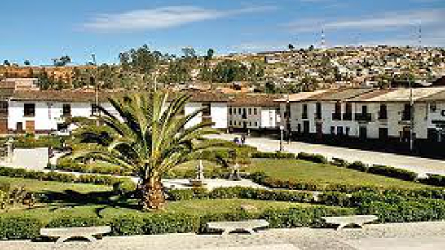 Volunteer your Brand Strategy skills in Peru to support Decent Work and Economic Growth